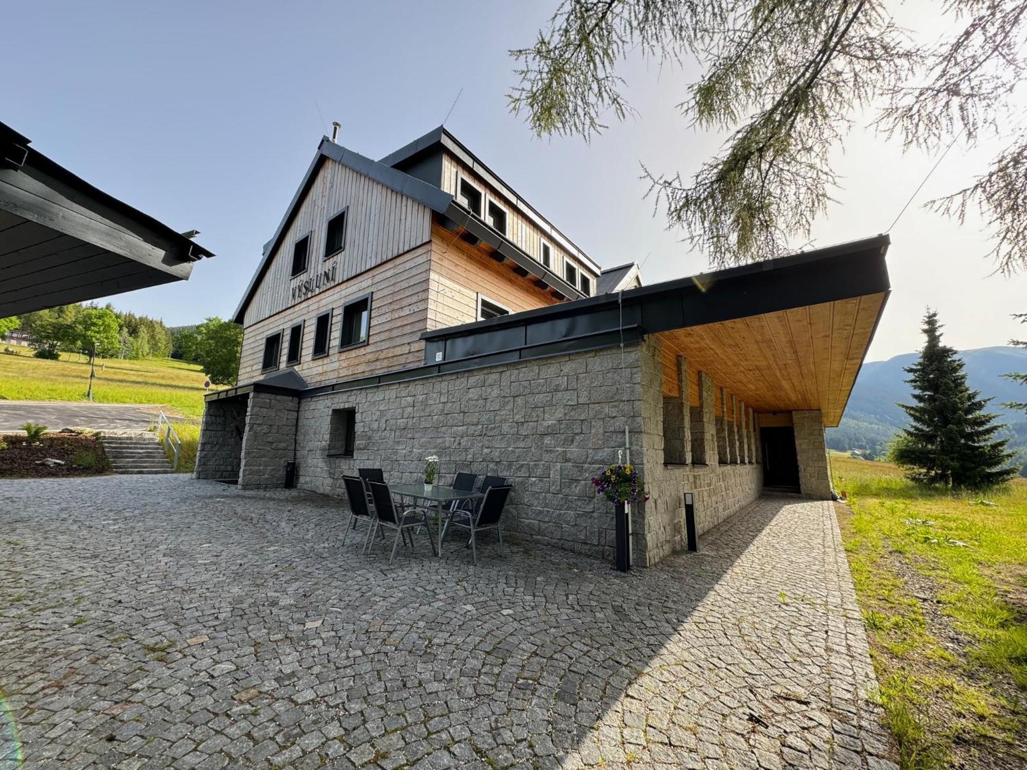 Apartmany Vysluni